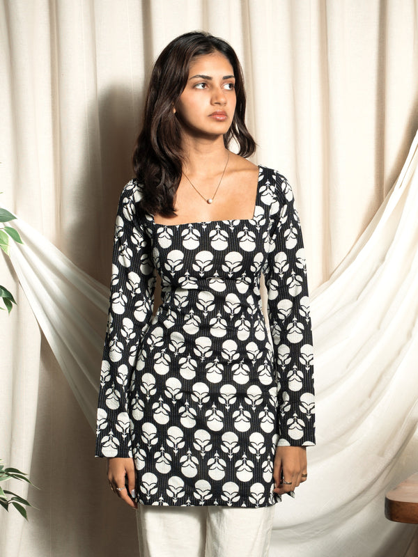 Janvi Full Sleeve Kurti