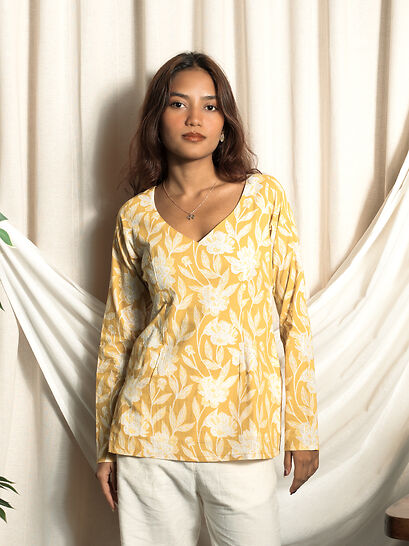 Nafeesa Full Sleeeved Kurti